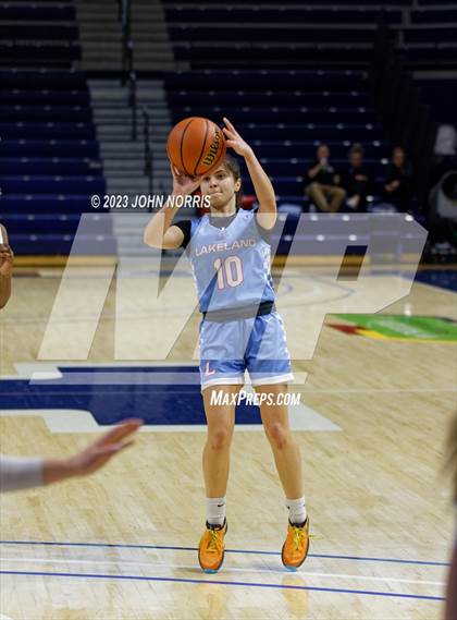 Thumbnail 1 in Lakeland vs. Fort Wayne North Side (PSM Holiday Shootout) photogallery.