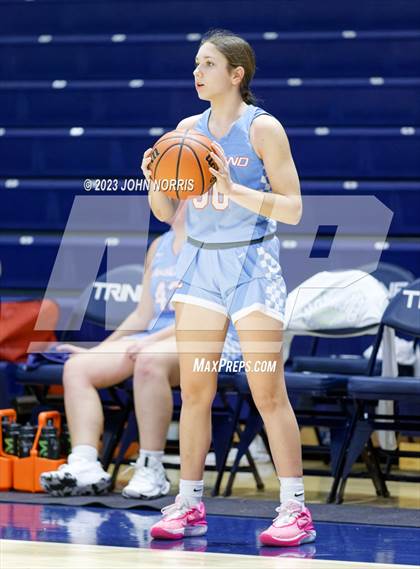 Thumbnail 3 in Lakeland vs. Fort Wayne North Side (PSM Holiday Shootout) photogallery.