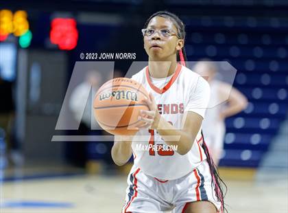 Thumbnail 1 in Lakeland vs. Fort Wayne North Side (PSM Holiday Shootout) photogallery.