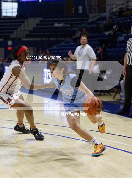 Thumbnail 1 in Lakeland vs. Fort Wayne North Side (PSM Holiday Shootout) photogallery.