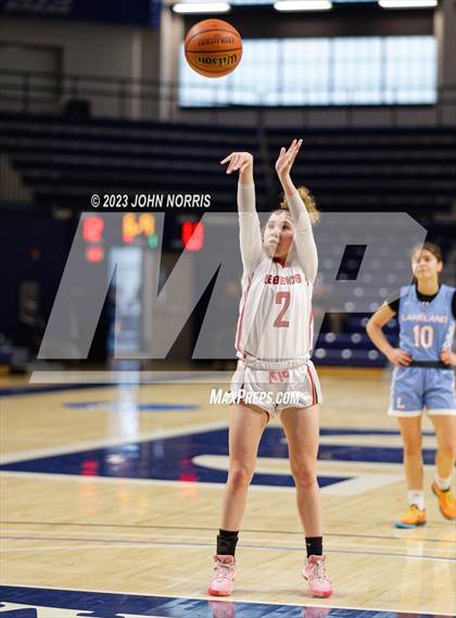 Thumbnail 2 in Lakeland vs. Fort Wayne North Side (PSM Holiday Shootout) photogallery.