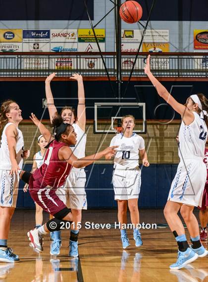 Thumbnail 3 in M.L. King vs. Cambridge (Lady Bears Tip-off Classic) photogallery.
