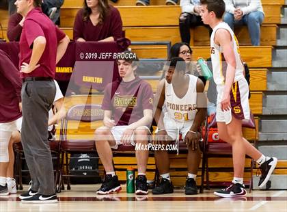 Thumbnail 3 in Valencia vs. Simi Valley photogallery.