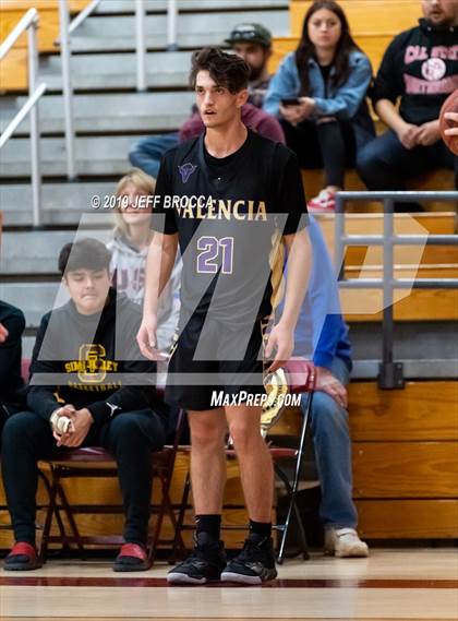 Thumbnail 3 in Valencia vs. Simi Valley photogallery.