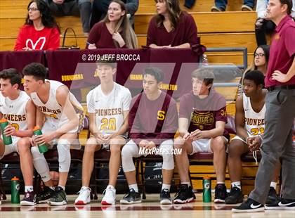 Thumbnail 1 in Valencia vs. Simi Valley photogallery.
