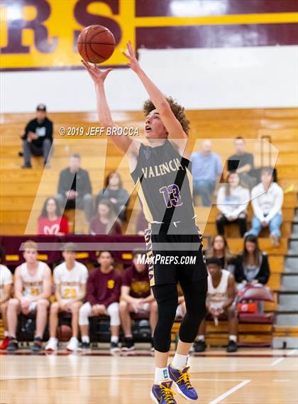 Thumbnail 3 in Valencia vs. Simi Valley photogallery.