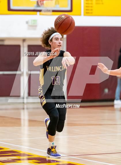 Thumbnail 2 in Valencia vs. Simi Valley photogallery.