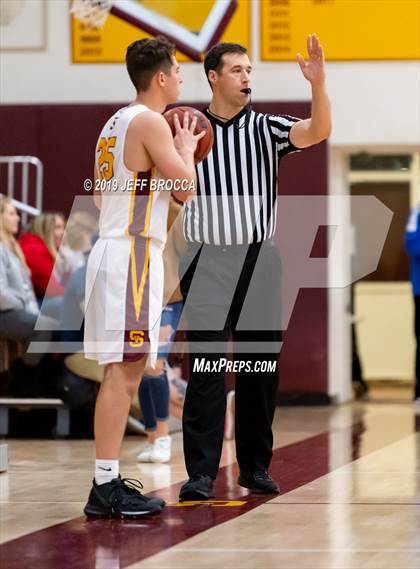 Thumbnail 3 in Valencia vs. Simi Valley photogallery.