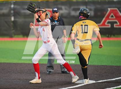 Thumbnail 3 in Liberty vs. Bridge City (UIL Softball 4A Region 3 Regional Quarter Final) photogallery.