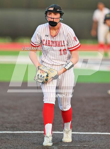 Thumbnail 2 in Liberty vs. Bridge City (UIL Softball 4A Region 3 Regional Quarter Final) photogallery.