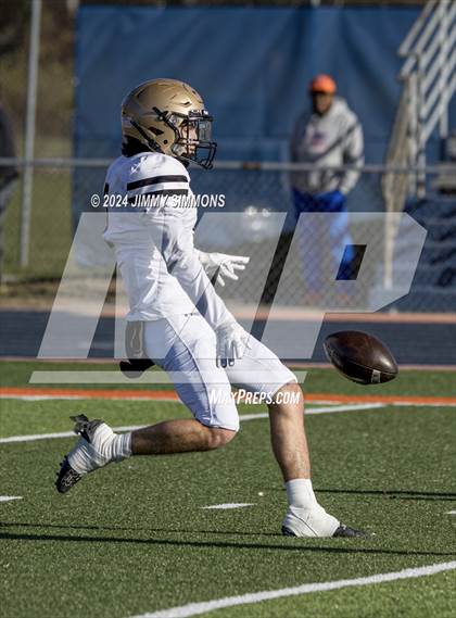Thumbnail 2 in East St. Louis @ Richards (IHSA 6A Semifinals) photogallery.