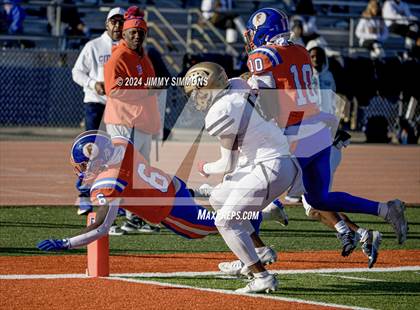 Thumbnail 1 in East St. Louis @ Richards (IHSA 6A Semifinals) photogallery.