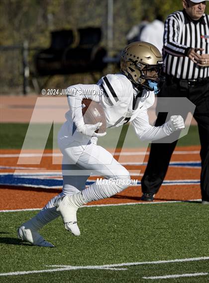 Thumbnail 3 in East St. Louis @ Richards (IHSA 6A Semifinals) photogallery.