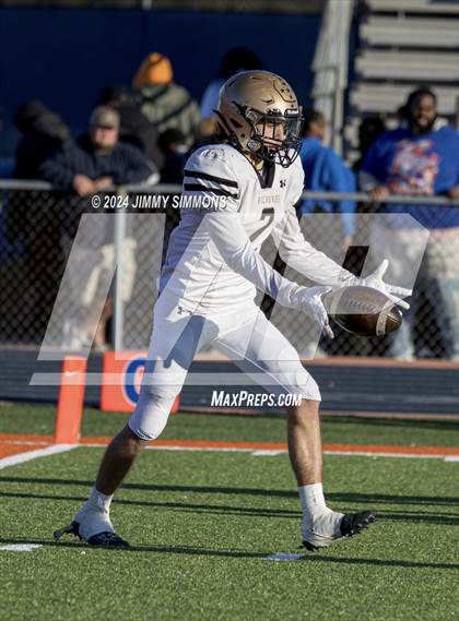 Thumbnail 3 in East St. Louis @ Richards (IHSA 6A Semifinals) photogallery.