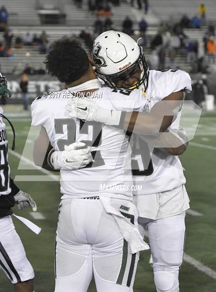 Thumbnail 3 in Narbonne vs Pittsburg (CIF State D1-A Final) photogallery.