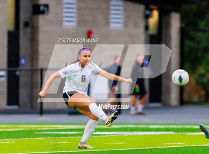 Thumbnail 3 in Anacortes vs Columbia River (WIAA 2A Semi Final) photogallery.
