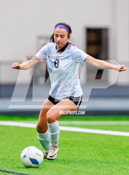 Thumbnail 3 in Anacortes vs Columbia River (WIAA 2A Semi Final) photogallery.