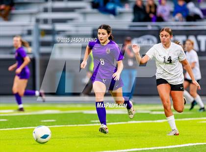 Thumbnail 1 in Anacortes vs Columbia River (WIAA 2A Semi Final) photogallery.