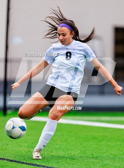Thumbnail 1 in Anacortes vs Columbia River (WIAA 2A Semi Final) photogallery.