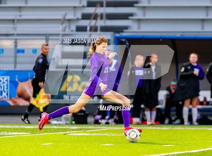 Thumbnail 2 in Anacortes vs Columbia River (WIAA 2A Semi Final) photogallery.