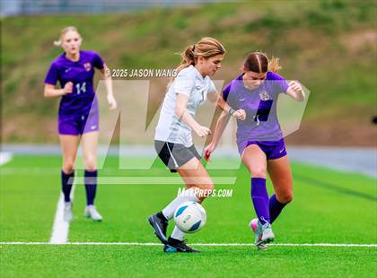 Thumbnail 2 in Anacortes vs Columbia River (WIAA 2A Semi Final) photogallery.