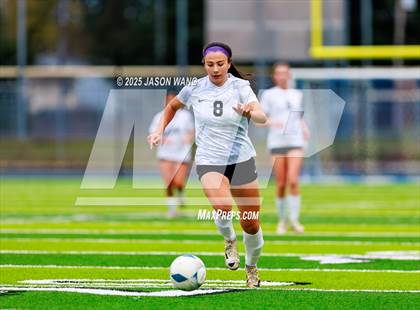 Thumbnail 1 in Anacortes vs Columbia River (WIAA 2A Semi Final) photogallery.