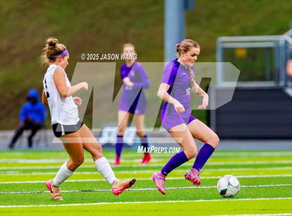 Thumbnail 3 in Anacortes vs Columbia River (WIAA 2A Semi Final) photogallery.