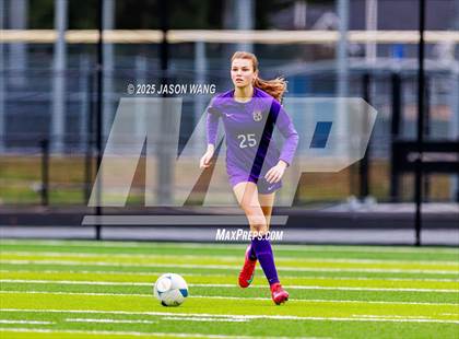 Thumbnail 1 in Anacortes vs Columbia River (WIAA 2A Semi Final) photogallery.