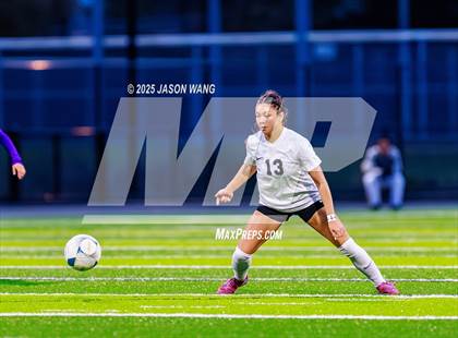 Thumbnail 1 in Anacortes vs Columbia River (WIAA 2A Semi Final) photogallery.