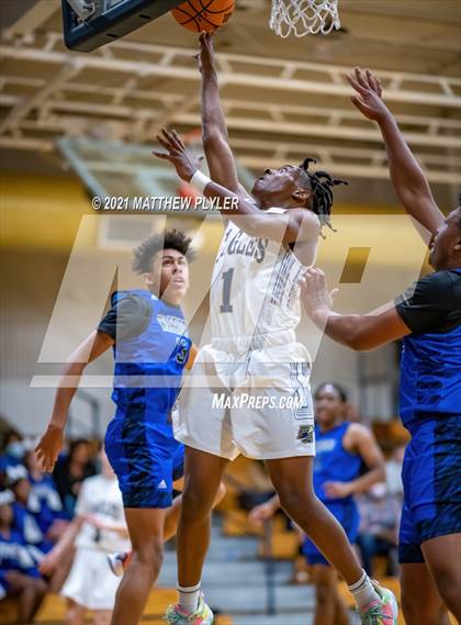 Thumbnail 3 in Fayetteville Christian vs. Fayetteville Academy photogallery.