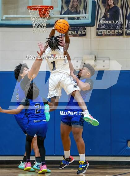 Thumbnail 3 in Fayetteville Christian vs. Fayetteville Academy photogallery.