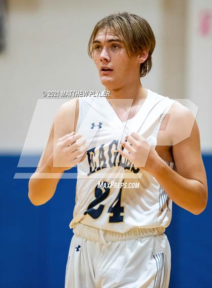 Thumbnail 3 in Fayetteville Christian vs. Fayetteville Academy photogallery.