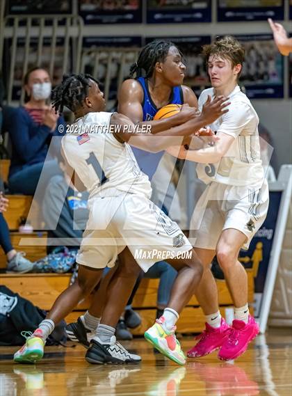 Thumbnail 1 in Fayetteville Christian vs. Fayetteville Academy photogallery.