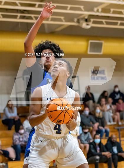 Thumbnail 3 in Fayetteville Christian vs. Fayetteville Academy photogallery.