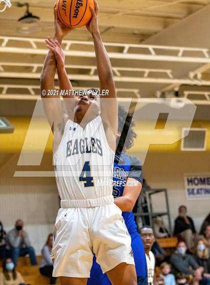 Thumbnail 1 in Fayetteville Christian vs. Fayetteville Academy photogallery.