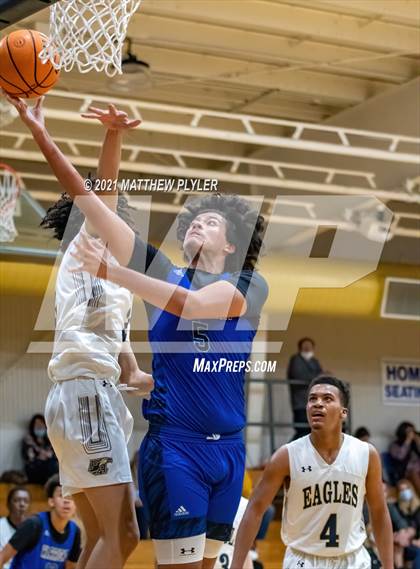 Thumbnail 2 in Fayetteville Christian vs. Fayetteville Academy photogallery.
