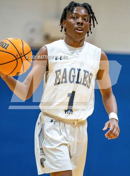 Thumbnail 3 in Fayetteville Christian vs. Fayetteville Academy photogallery.