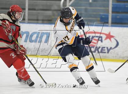 Thumbnail 1 in Conard @ Simsbury photogallery.