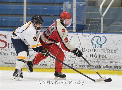 Thumbnail 3 in Conard @ Simsbury photogallery.