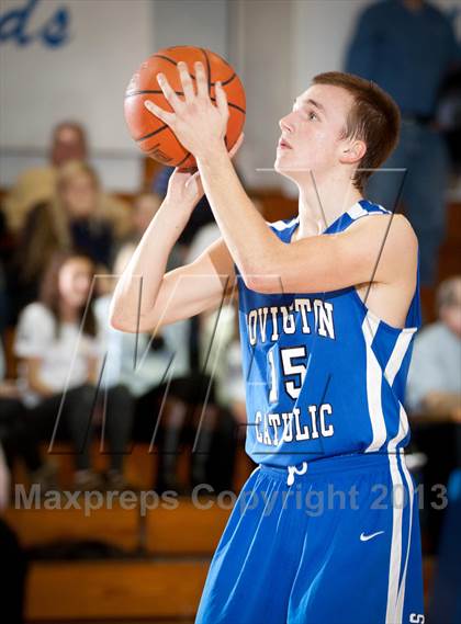 Thumbnail 2 in Covington Catholic @ Highlands photogallery.
