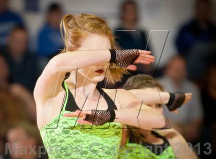 Thumbnail 3 in Covington Catholic @ Highlands photogallery.