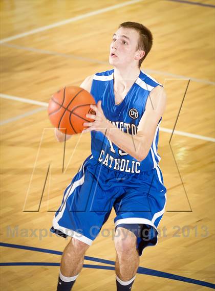 Thumbnail 1 in Covington Catholic @ Highlands photogallery.