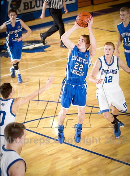 Thumbnail 3 in Covington Catholic @ Highlands photogallery.