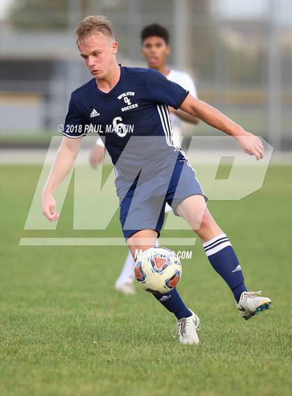 Thumbnail 1 in Oswego @ Oswego East photogallery.