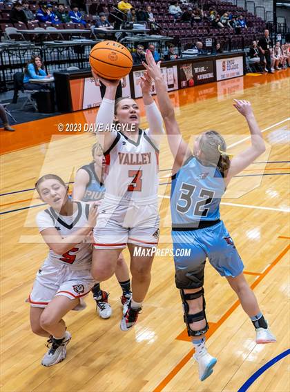 Thumbnail 3 in Valley vs. Piute (UHSAA 1A Quarterfinal) photogallery.