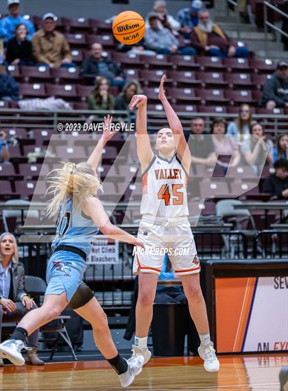 Thumbnail 1 in Valley vs. Piute (UHSAA 1A Quarterfinal) photogallery.