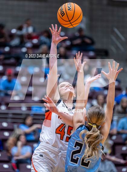 Thumbnail 2 in Valley vs. Piute (UHSAA 1A Quarterfinal) photogallery.