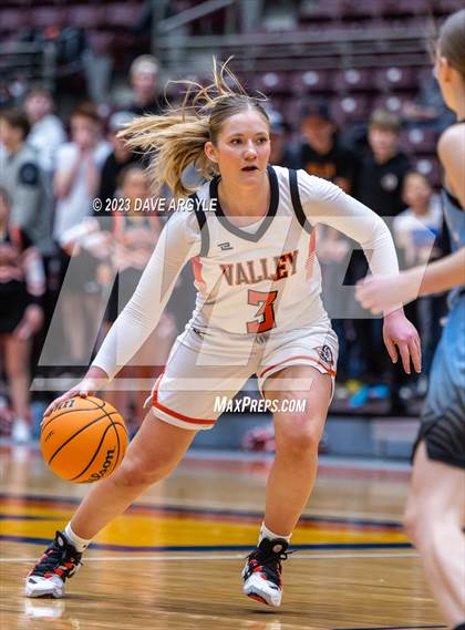 Thumbnail 2 in Valley vs. Piute (UHSAA 1A Quarterfinal) photogallery.