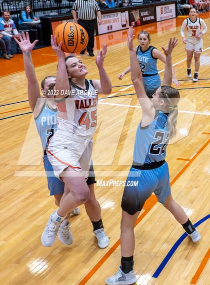 Thumbnail 2 in Valley vs. Piute (UHSAA 1A Quarterfinal) photogallery.