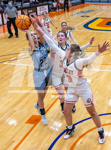 Thumbnail 3 in Valley vs. Piute (UHSAA 1A Quarterfinal) photogallery.